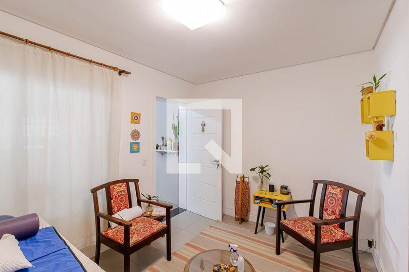 Casa à Venda – Bosque da Saúde, 6 Quartos, 380 m² – São Paulo
