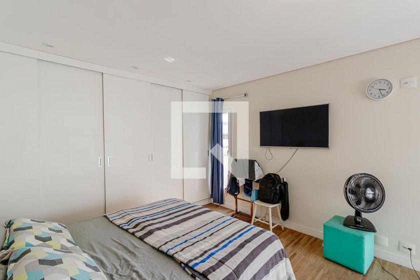 Casa à Venda – Bosque da Saúde, 6 Quartos, 380 m² – São Paulo