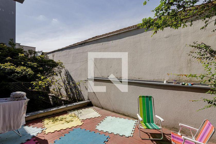 Casa à Venda – Bosque da Saúde, 6 Quartos, 380 m² – São Paulo