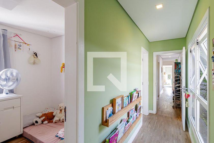 Casa à Venda – Bosque da Saúde, 6 Quartos, 380 m² – São Paulo