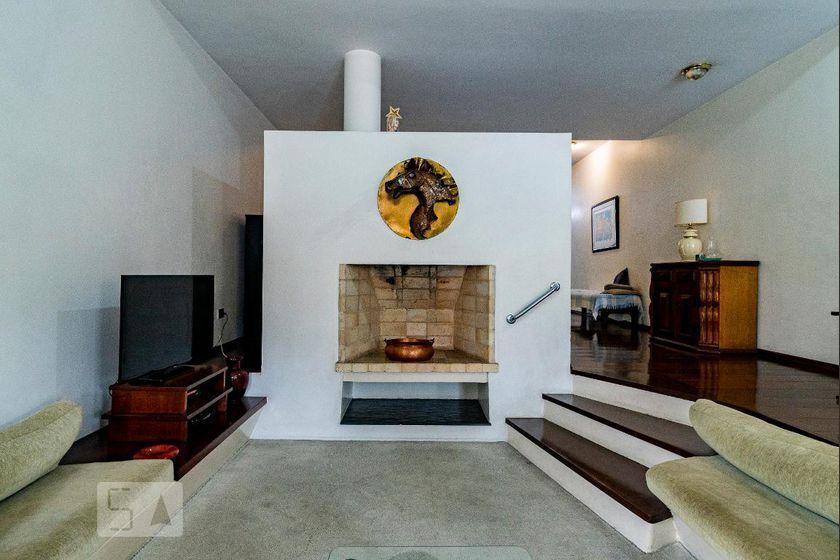 Casa à Venda – Planalto Paulista, 8 Quartos, 540 m² – São Paulo