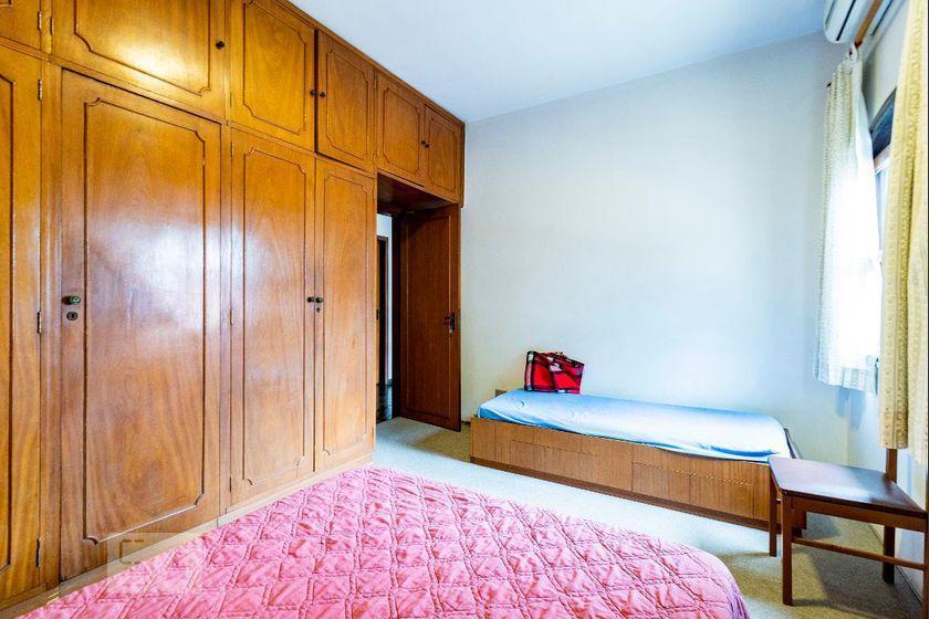 Casa à Venda – Planalto Paulista, 8 Quartos, 540 m² – São Paulo