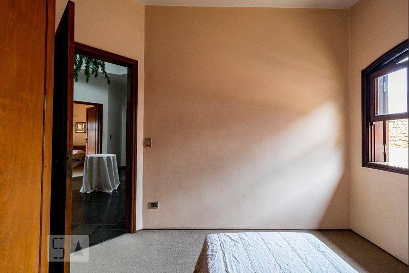 Casa à Venda – Planalto Paulista, 8 Quartos, 540 m² – São Paulo