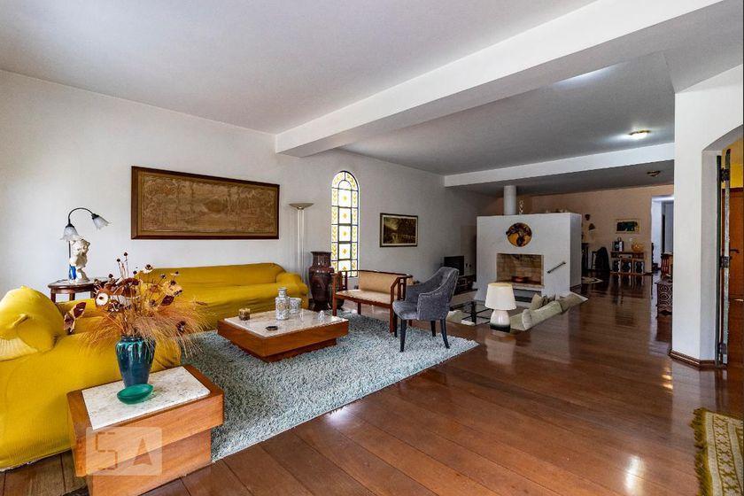 Casa à Venda – Planalto Paulista, 8 Quartos, 540 m² – São Paulo