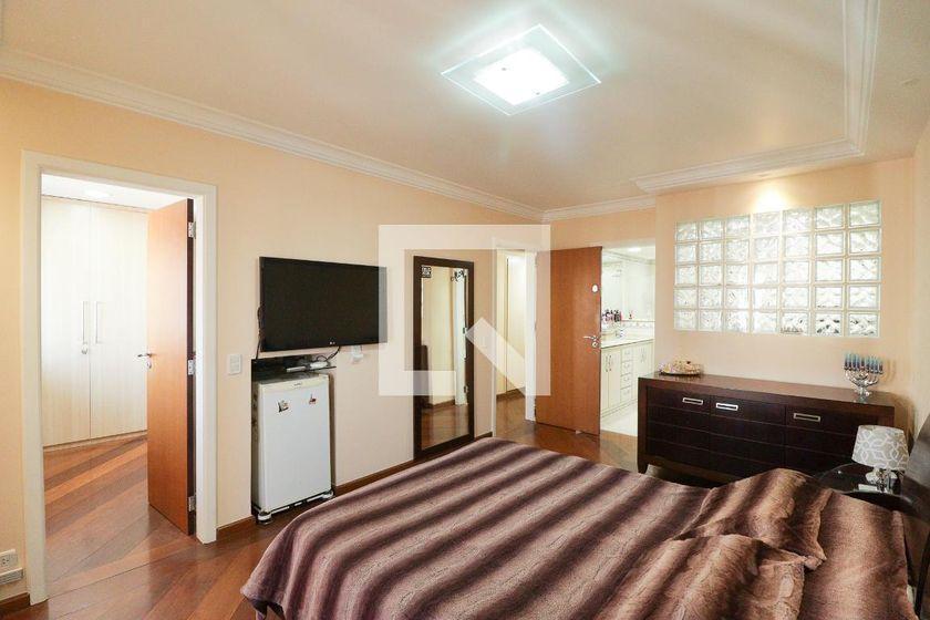 Apartamento à Venda – Santana, 3 Quartos, 330 m² – São Paulo