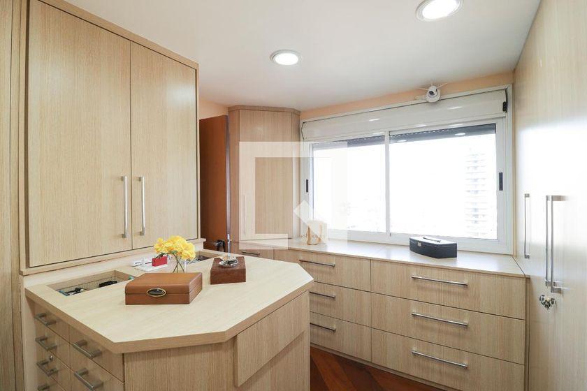 Apartamento à Venda – Santana, 3 Quartos, 330 m² – São Paulo