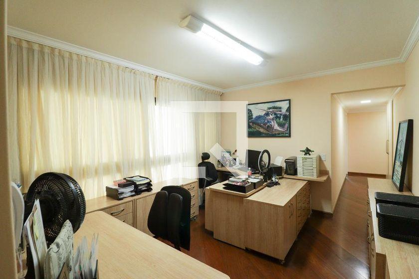 Apartamento à Venda – Santana, 3 Quartos, 330 m² – São Paulo