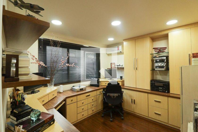 Apartamento à Venda – Santana, 3 Quartos, 330 m² – São Paulo