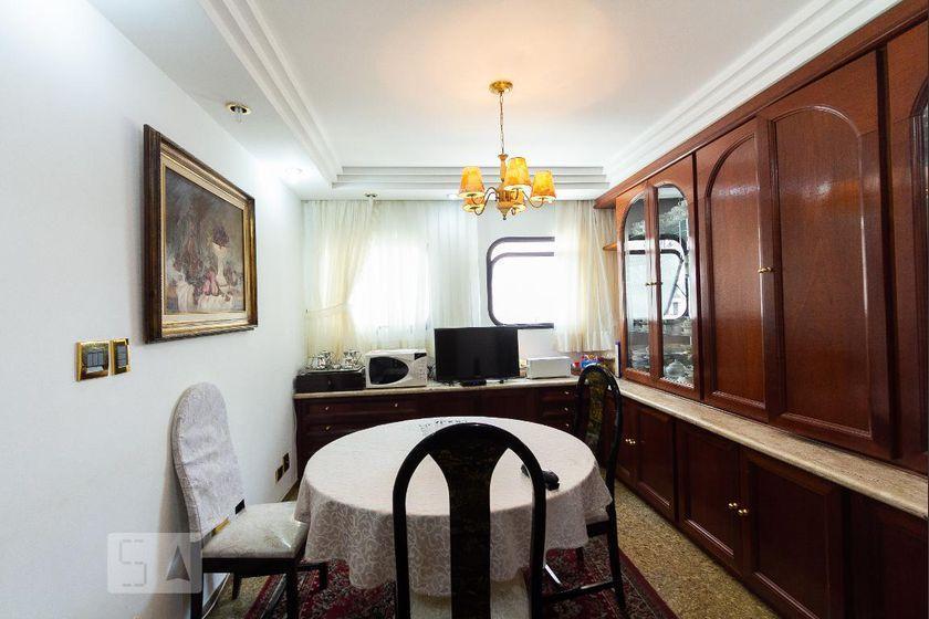 Apartamento à Venda – Moema, 3 Quartos, 294 m² – São Paulo
