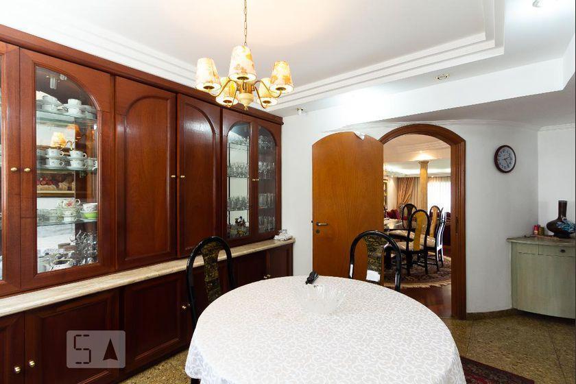 Apartamento à Venda – Moema, 3 Quartos, 294 m² – São Paulo