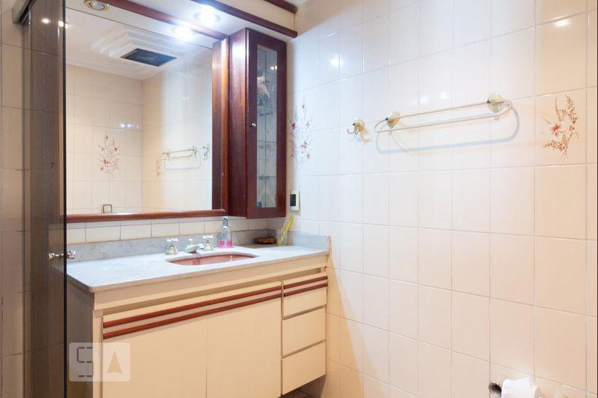 Apartamento à Venda – Moema, 3 Quartos, 294 m² – São Paulo