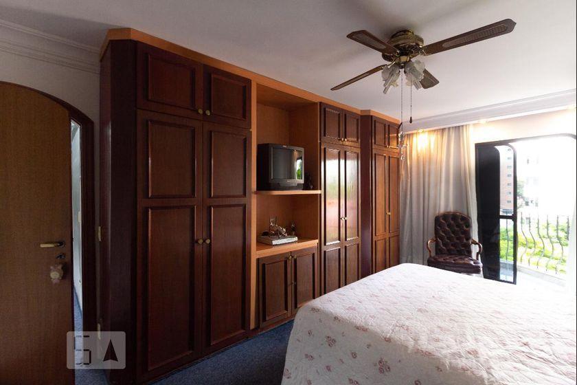 Apartamento à Venda – Moema, 3 Quartos, 294 m² – São Paulo