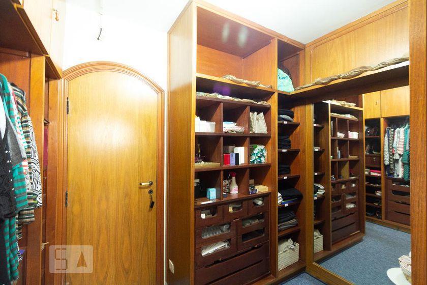 Apartamento à Venda – Moema, 3 Quartos, 294 m² – São Paulo