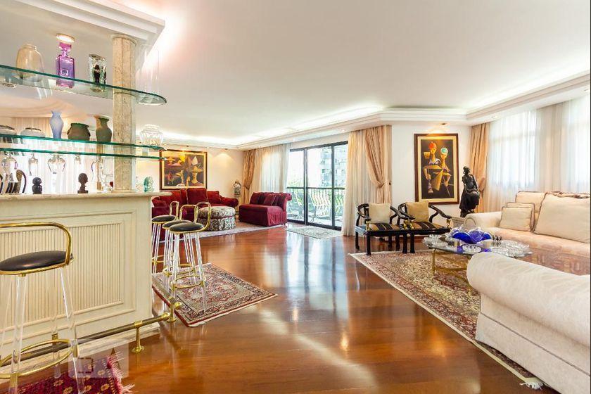 Apartamento à Venda – Moema, 3 Quartos, 294 m² – São Paulo