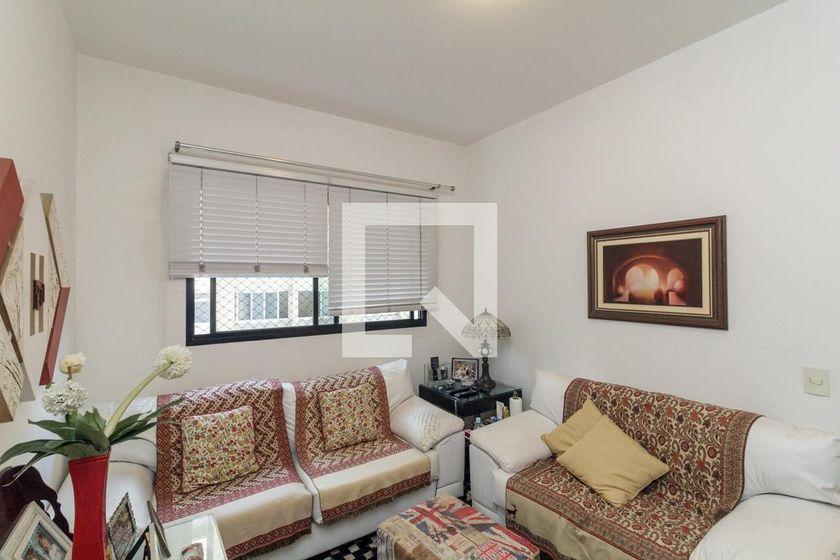 Apartamento à Venda – Higienópolis, 4 Quartos, 270 m² – São Paulo
