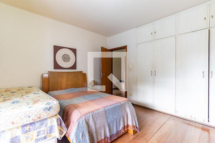 Casa à Venda – Jardim Marajoara , 5 Quartos, 600 m² – São Paulo
