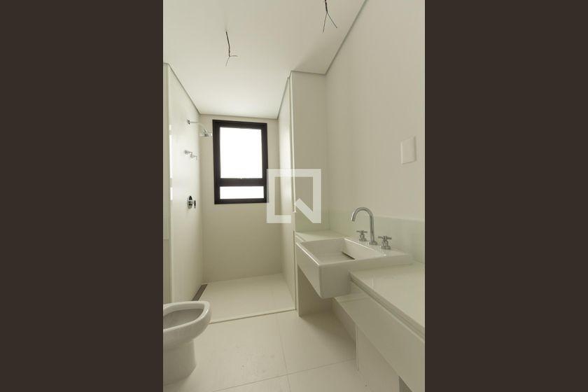 Apartamento à Venda – Moema, 5 Quartos, 374 m² – São Paulo