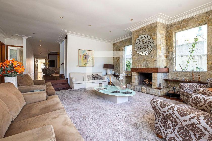 Casa à Venda – Alto de Pinheiros, 4 Quartos, 630 m² – São Paulo