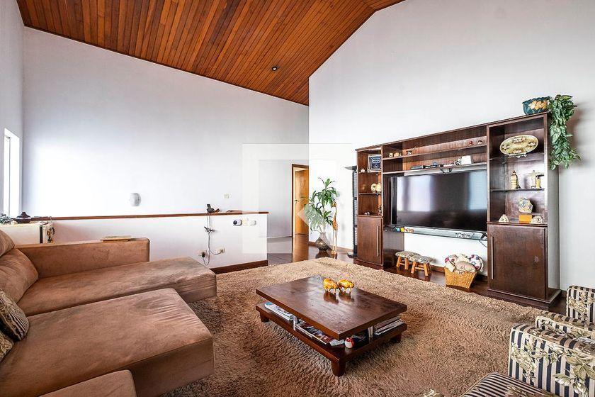Casa à Venda – Alto de Pinheiros, 4 Quartos, 630 m² – São Paulo