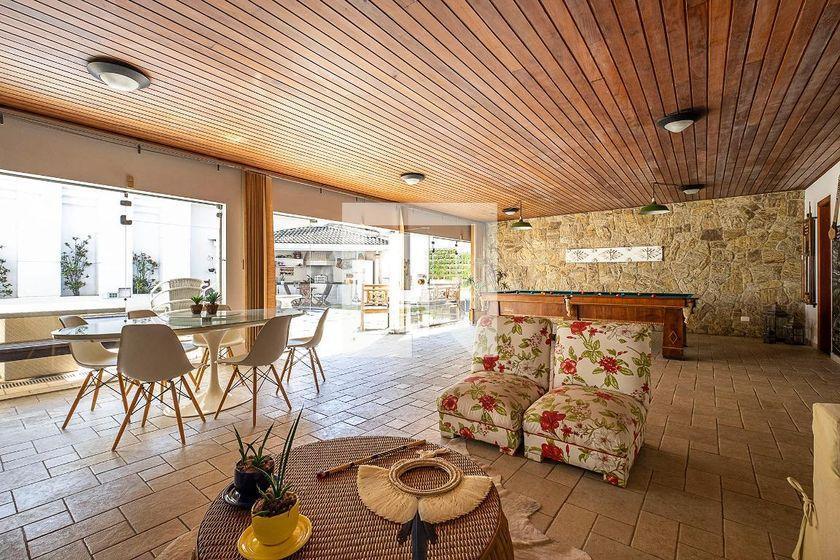Casa à Venda – Alto de Pinheiros, 4 Quartos, 630 m² – São Paulo