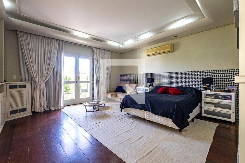 Casa à Venda – Alto de Pinheiros, 4 Quartos, 630 m² – São Paulo