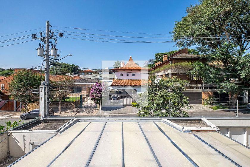 Casa à Venda – Alto de Pinheiros, 4 Quartos, 630 m² – São Paulo
