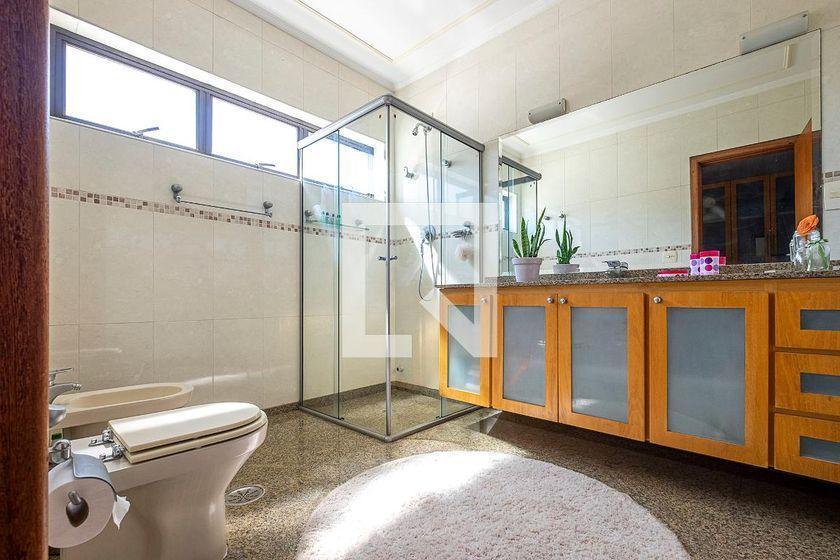Casa à Venda – Alto de Pinheiros, 4 Quartos, 630 m² – São Paulo