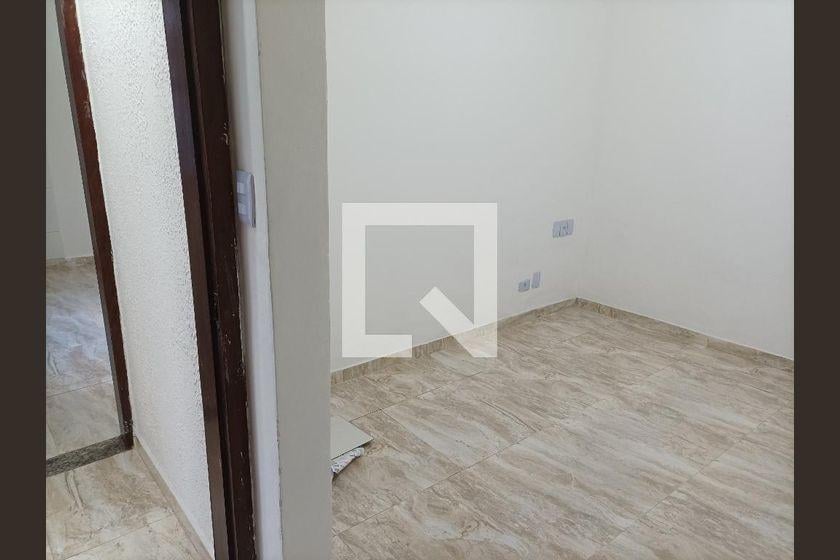 Casa à Venda – Vila Santa Clara, 2 Quartos, 120 m² – São Paulo