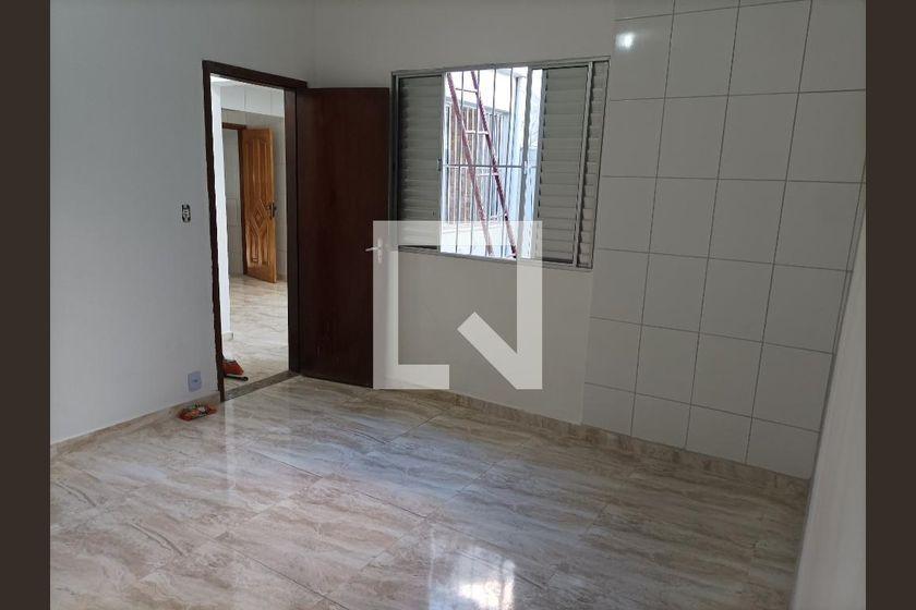 Casa à Venda – Vila Santa Clara, 2 Quartos, 120 m² – São Paulo