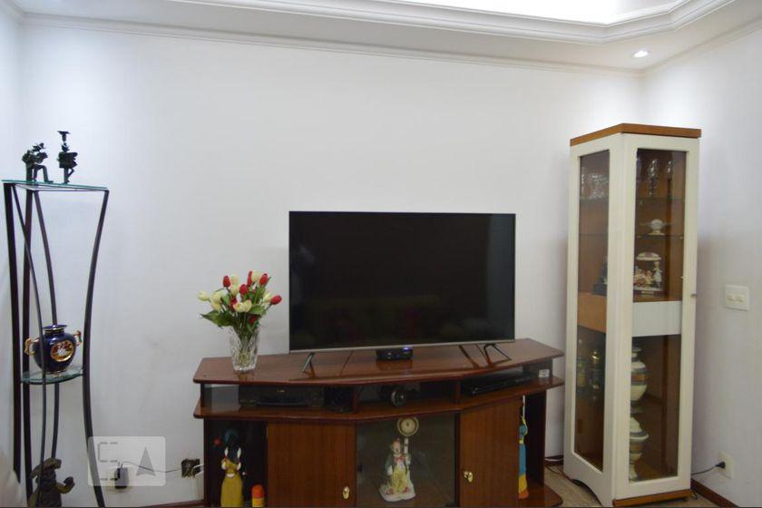 Casa à Venda – Vila Carrão, 8 Quartos, 870 m² – São Paulo