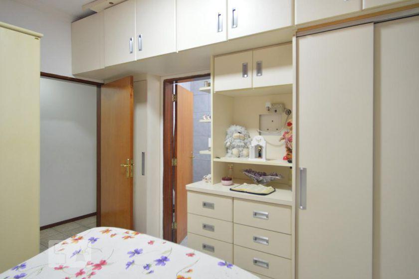 Casa à Venda – Vila Carrão, 8 Quartos, 870 m² – São Paulo