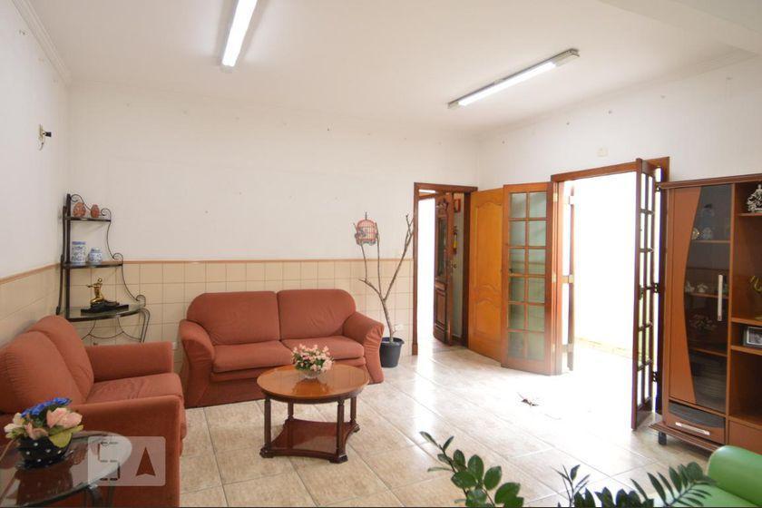 Casa à Venda – Vila Carrão, 8 Quartos, 870 m² – São Paulo