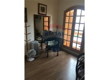 145º À venda ou Locação em Moema, fora de rota – 4 quartos, 3 garagens, com churrasqueira.