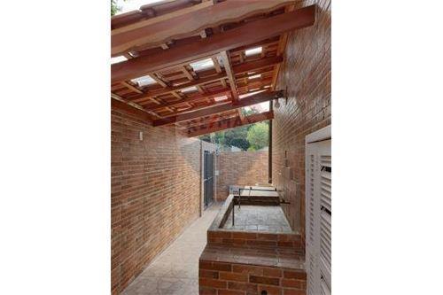 145º À venda ou Locação em Moema, fora de rota – 4 quartos, 3 garagens, com churrasqueira.