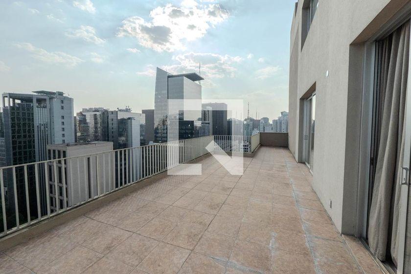 Apartamento à Venda – Bela Vista, 3 Quartos, 400 m² – São Paulo