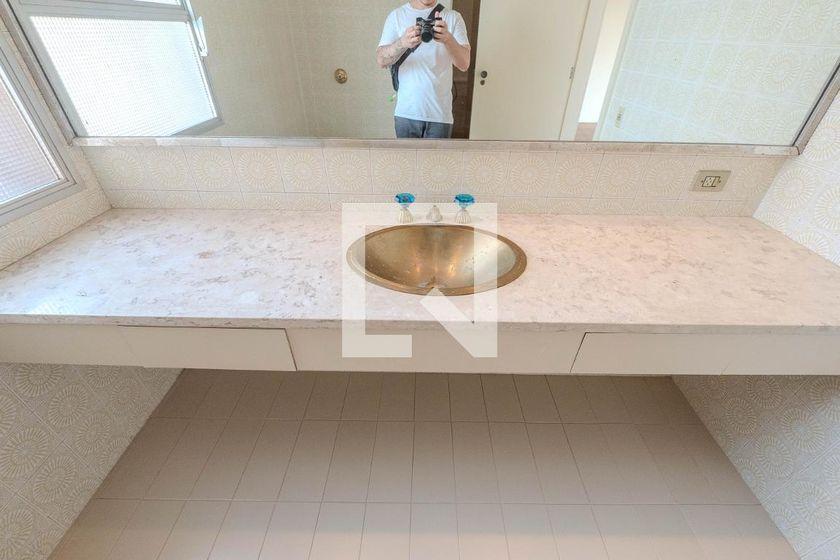 Apartamento à Venda – Bela Vista, 3 Quartos, 400 m² – São Paulo