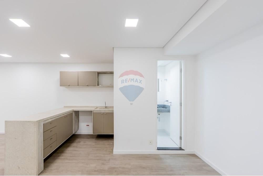 Sala Comercial à venda 50m² na Rua Cerro Corá – Vila Romana