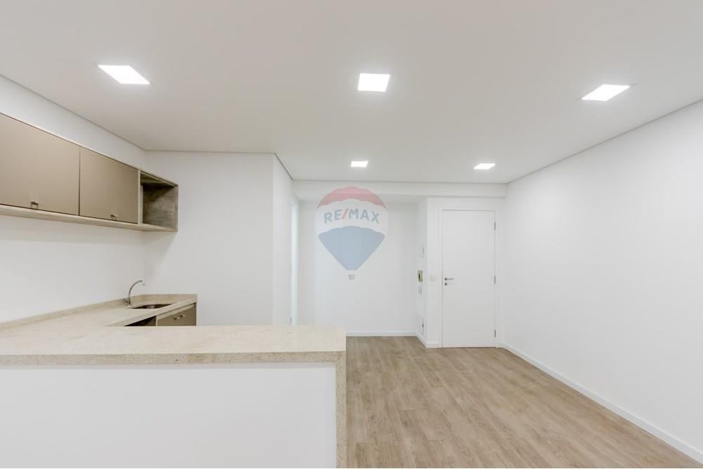 Sala Comercial à venda 50m² na Rua Cerro Corá – Vila Romana