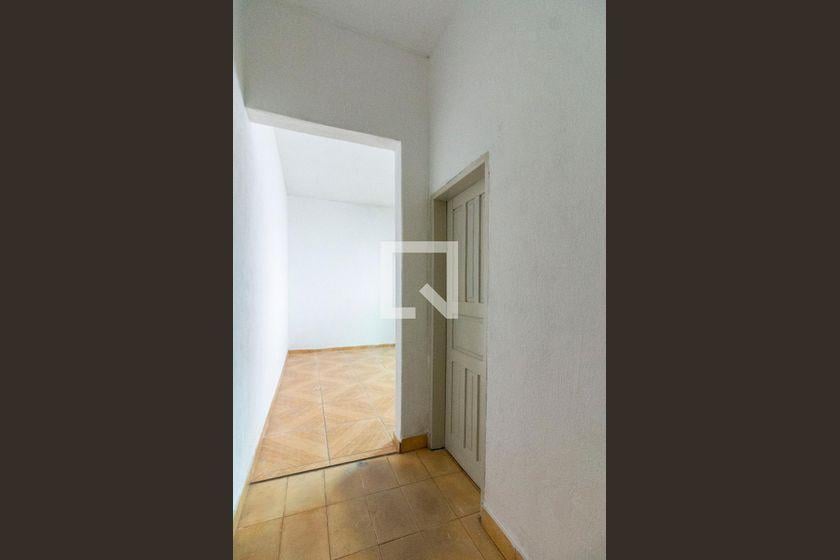 Casa à Venda – Itaquera, 1 Quarto, 90 m² – São Paulo