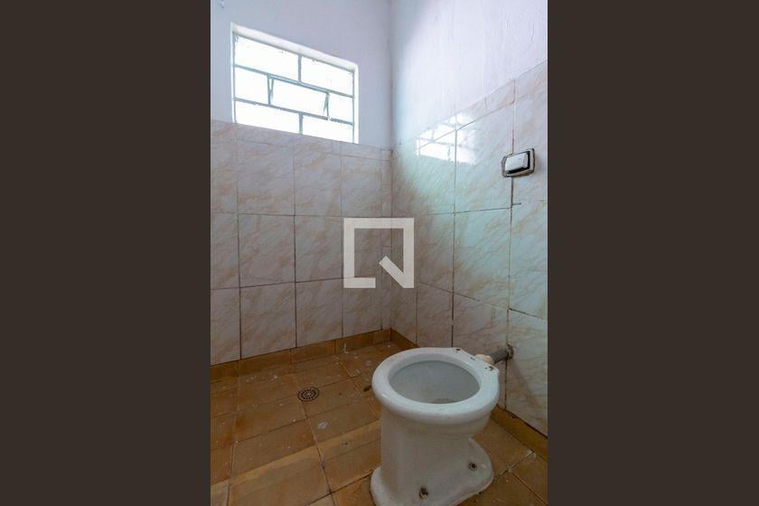 Casa à Venda – Itaquera, 1 Quarto, 90 m² – São Paulo