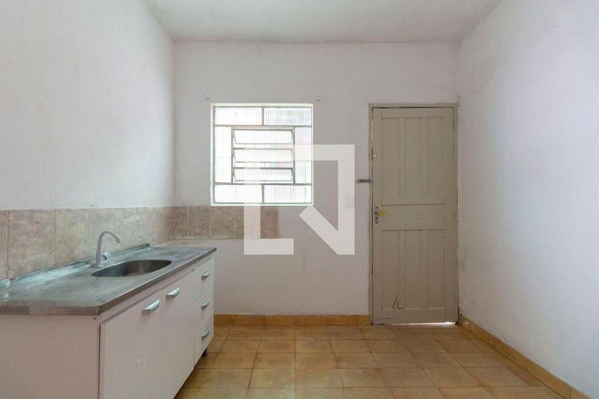 Casa à Venda – Itaquera, 1 Quarto, 90 m² – São Paulo
