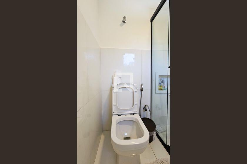Casa à Venda – Interlagos, 6 Quartos, 714 m² – São Paulo