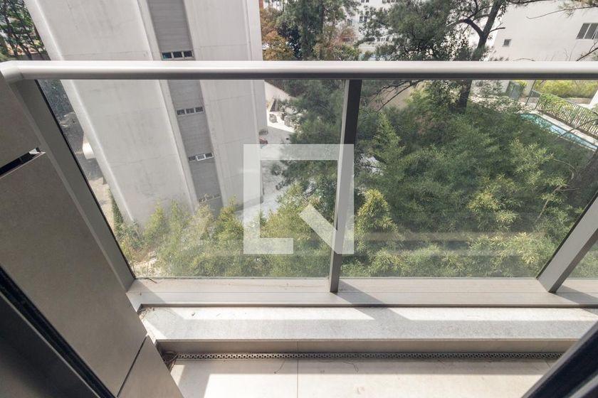 Apartamento à Venda – Higienópolis, 3 Quartos, 260 m² – São Paulo