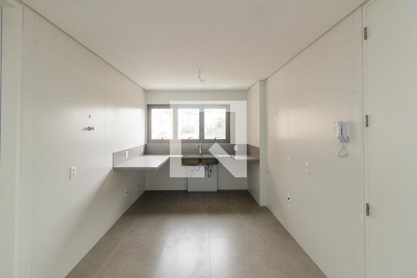 Apartamento à Venda – Higienópolis, 3 Quartos, 260 m² – São Paulo