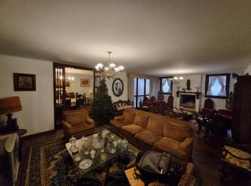 Casa para Locação com 343m² em Boaçava com 4 dormitórios