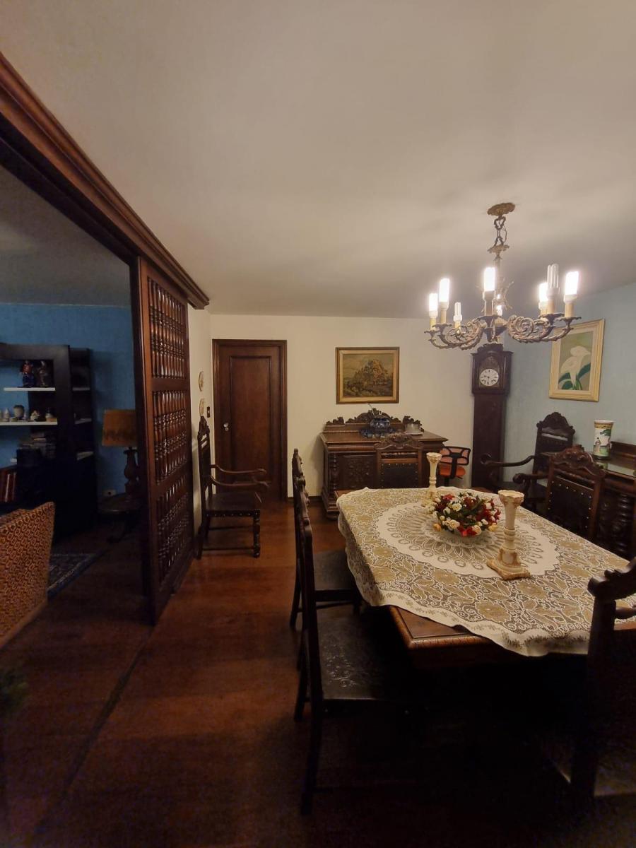 Casa para Locação com 343m² em Boaçava com 4 dormitórios