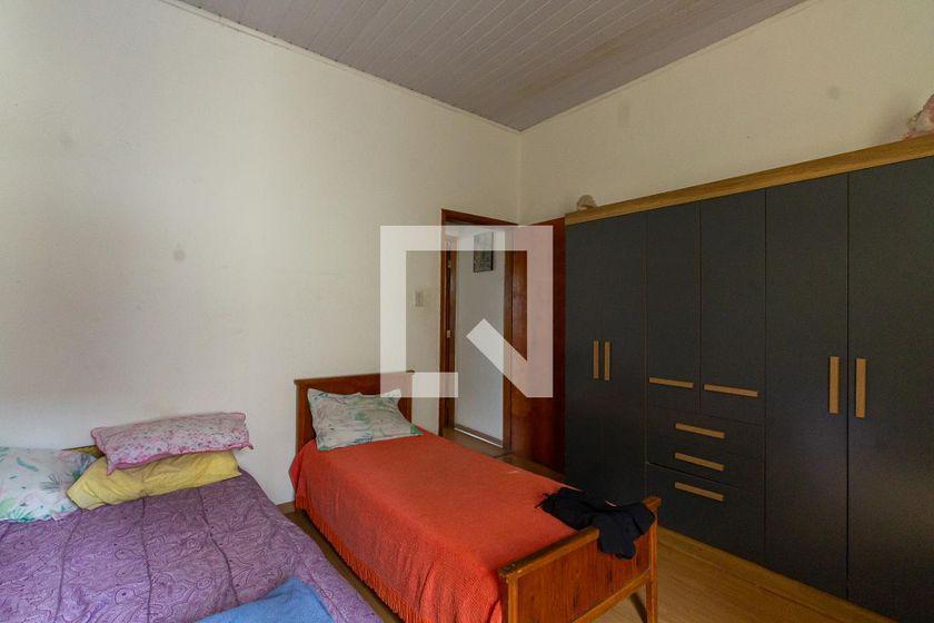 Casa à Venda – Penha de França, 2 Quartos, 120 m² – São Paulo