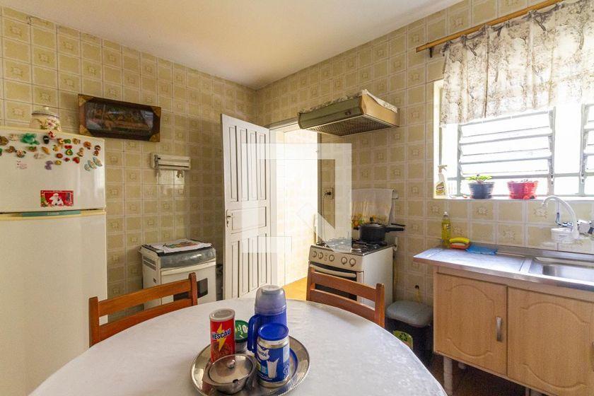 Casa à Venda – Penha de França, 2 Quartos, 120 m² – São Paulo