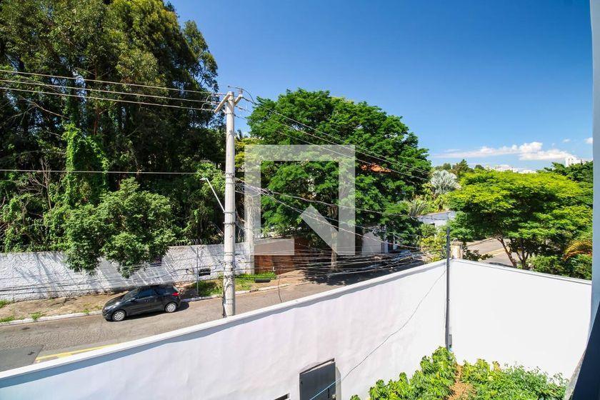 Casa à Venda – Morumbi, 2 Quartos, 700 m² – São Paulo