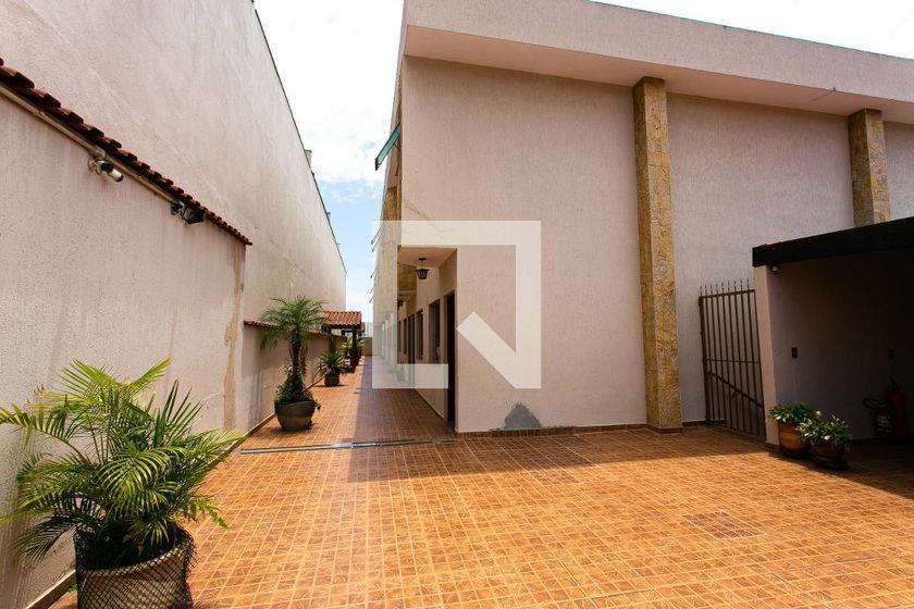 Casa à Venda – Vila Matilde, 2 Quartos, 94 m² – São Paulo
